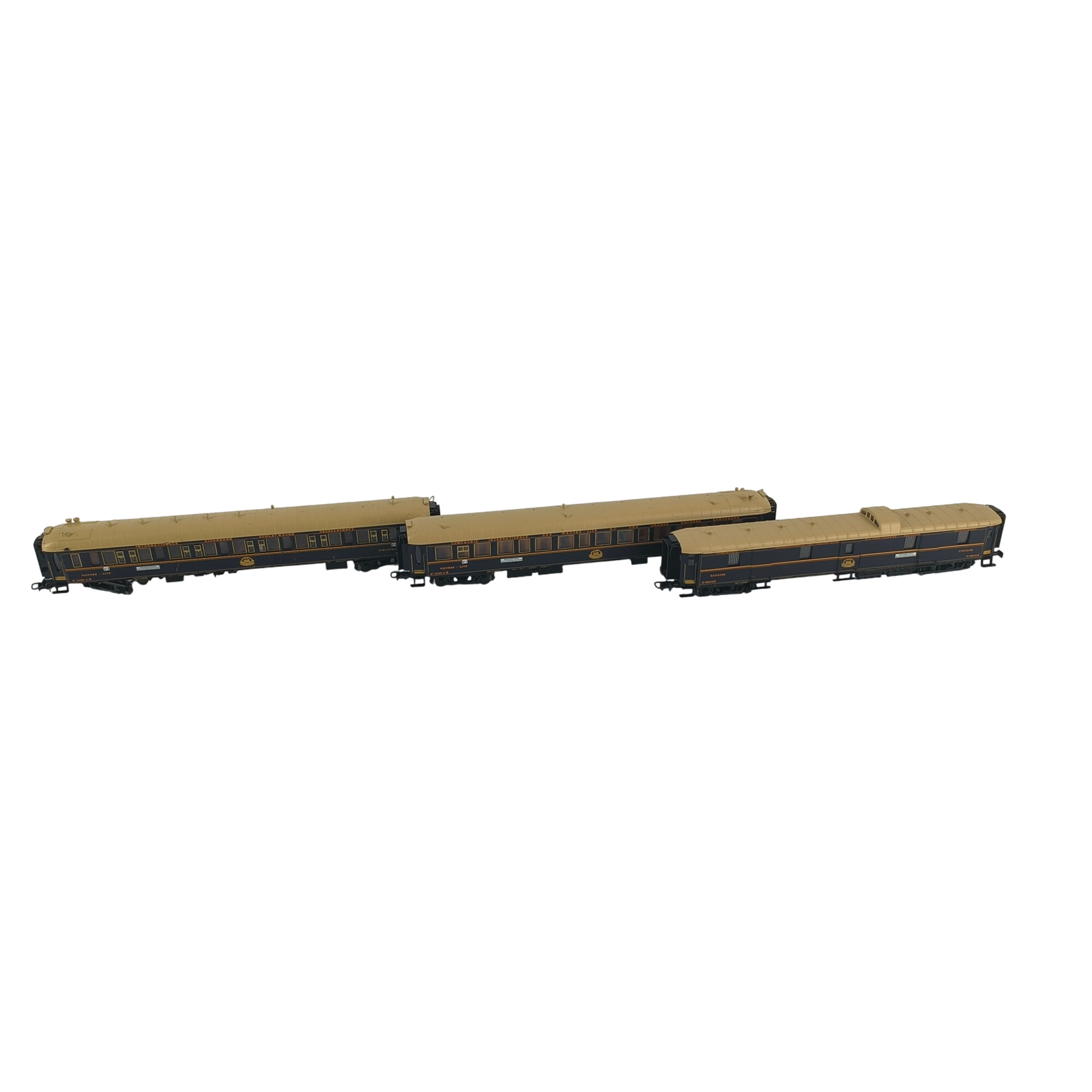 Lot de trois wagons voyageurs-ferroviaire-Orient express-Rivorossi cilw-HO Très bon état -  reconditionné disponible sur Label Emmaüs